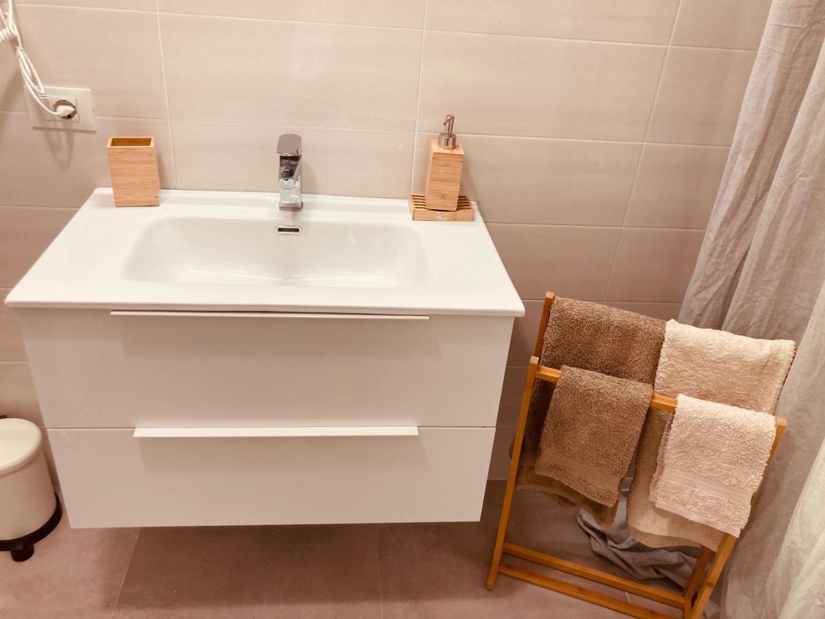La Casa Di Ago Pescara Bed & Breakfast Ngoại thất bức ảnh