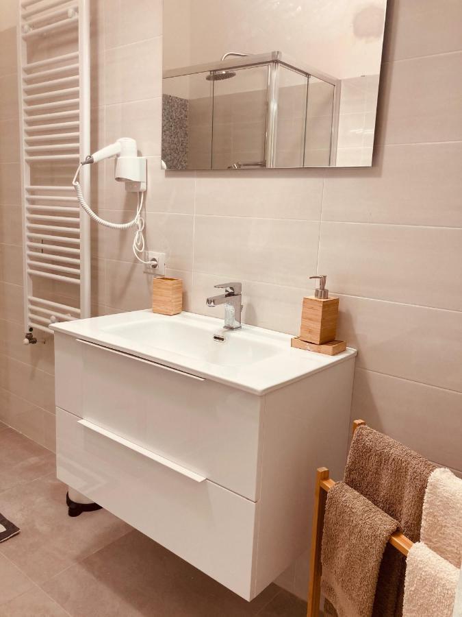 La Casa Di Ago Pescara Bed & Breakfast Ngoại thất bức ảnh